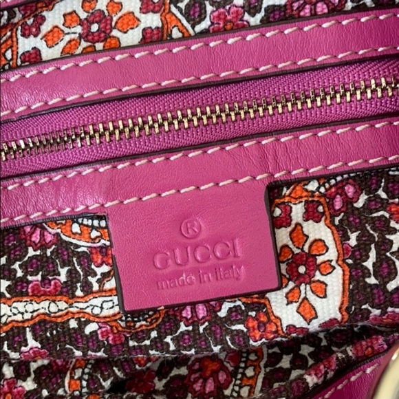 Gucci Spring 2007  Runway Babouska Purple Black Snakeskin Leathers Tassel Bag - Picture 14 of 14